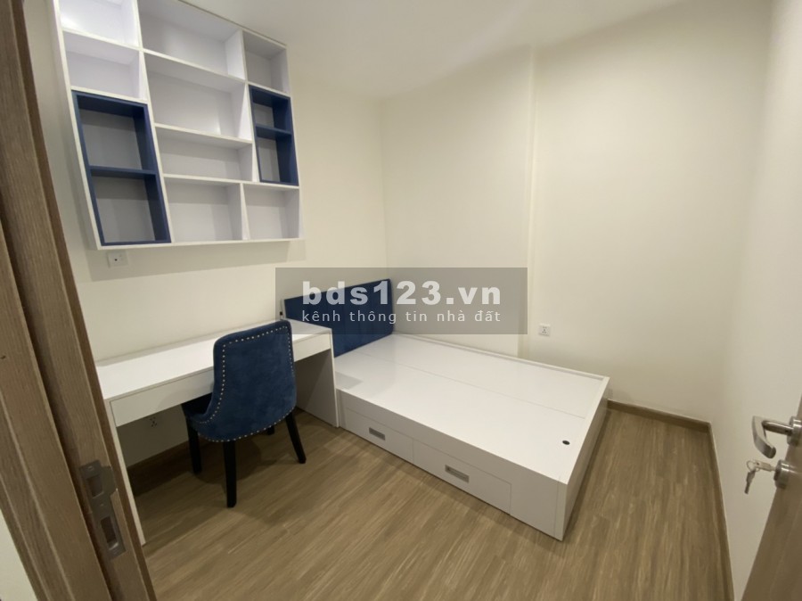 0838306139 bán nhanh căn hộ 2N2wc+1, 64m2 thông thủy, giá 2 tỷ tại Vinhomes Smart City