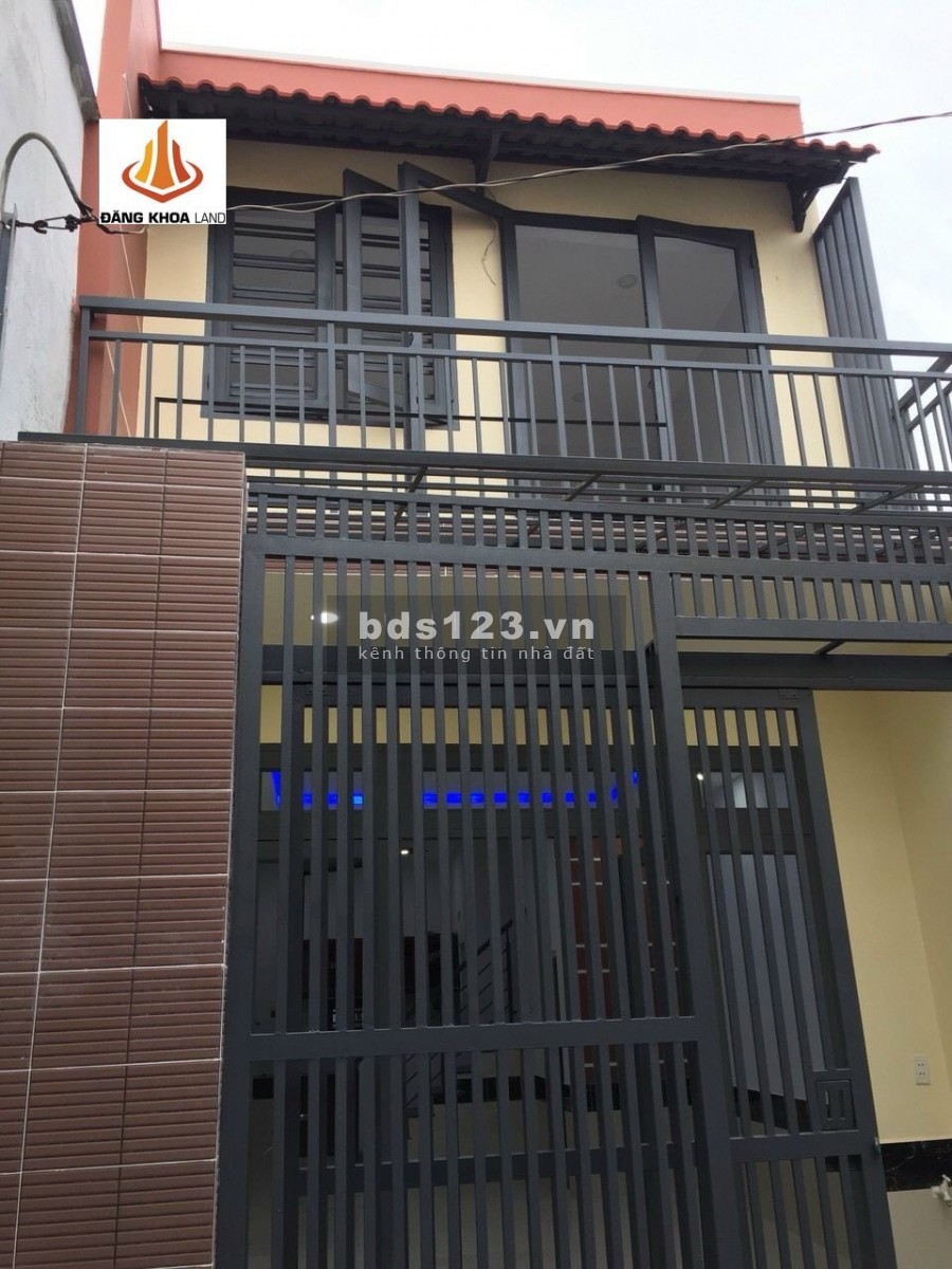 Bán nhà 1 trệt 1 lầu hẻm 2 mặt tiền, phường Tam Phú