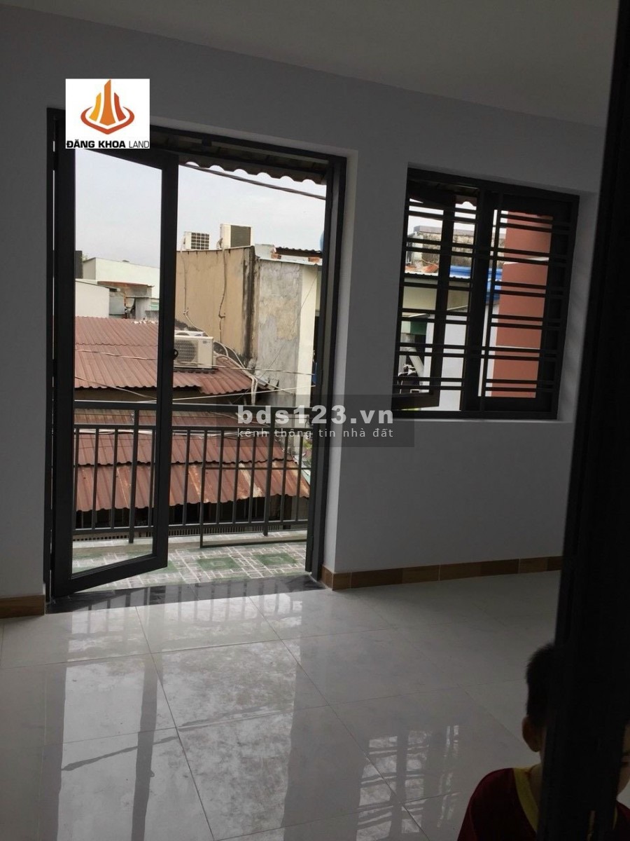 Bán nhà 1 trệt 1 lầu hẻm 2 mặt tiền, phường Tam Phú