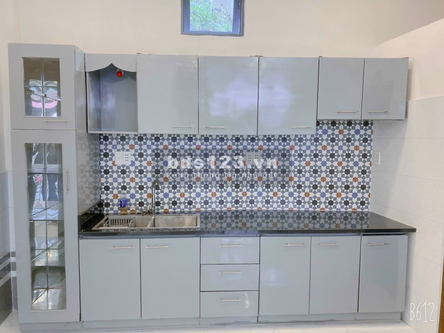 Cần bán nhà hẻm 5m đường Tân Hòa Đông quận 6, DT 104m2