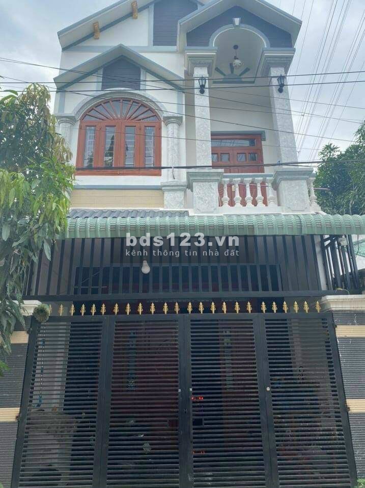 Cần tiền bán nhà gấp lắm luôn KDC Bình Chuẩn giá cực kì rẻ, SHR