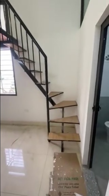 Cho thuê phòng mới setup có gác xép