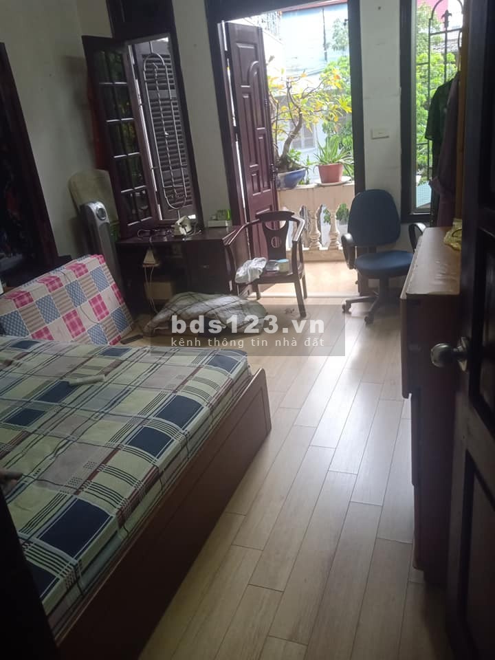 Quan Nhân, mới đẹp ở luôn, gần phố, Ba Gác tránh xe máy, 50Mx4T. 3.75 tỷ