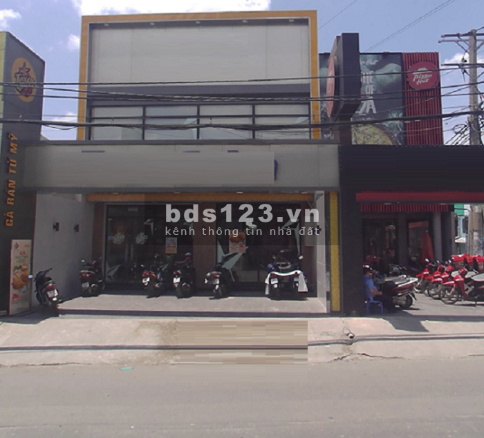 Lê Văn Sỹ, Phường 1 mặt tiền trống suốt 8 x 20