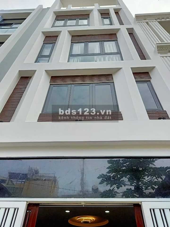 Bán nhà HXH ngay Ngô Tất Tố 70m2 1T3L, giá 7.5 tỷ