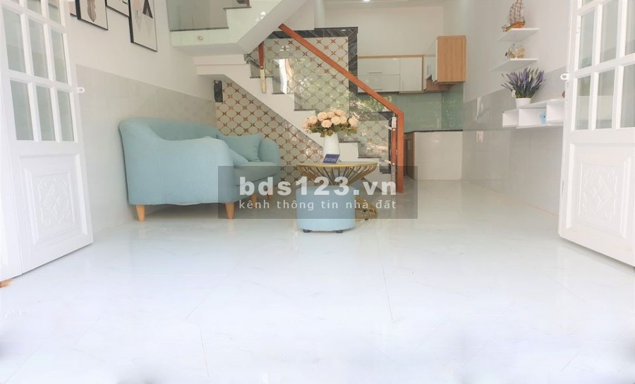 Bán nhanh căn nhà vừa xây xong gần Hưng Long_Bình Chánh,SHR
