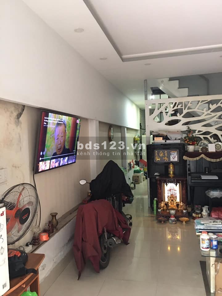Bán nhà đẹp Lạc Long Quân, hẻm xe tải, khu Vip, giáp quận 10, LH : 0763801388.