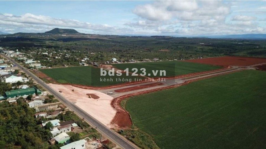 Bán 300m2 đất thổ cư liền kề KCN lớn Nhất Tây Nguyên chỉ 3xx triệu