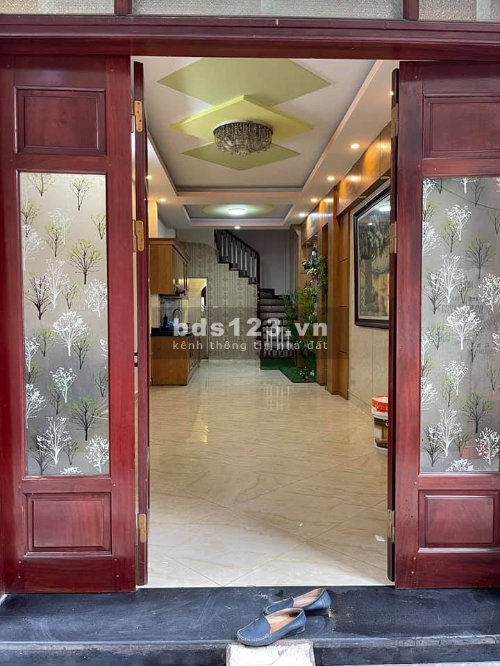 Nhỉnh 3 tỷ có nhà SIÊU ĐẸP Hoàng Hoa Thám - Ba Đình