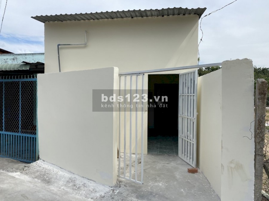 TÔI VỠ NỢ DO LÀM ĂN CẦN BÁN GẤP CĂN NHÀ ĐANG SINH SỐNG ĐỂ TRỞ NỢ NGÂN HÀNG