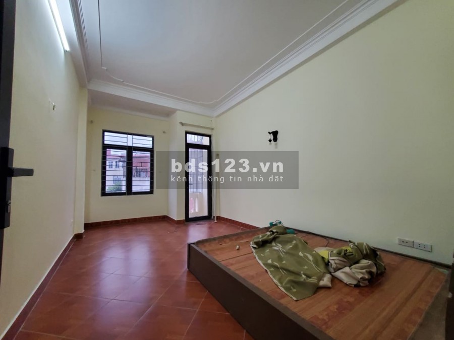 Nhà giải phóng 2 tỷ 6 30m2 – ô tô đỗ cửa