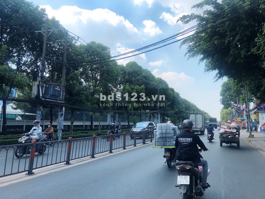 Bán nhà đẹp đón Tết HXH Quang Trung P.8 Gò Vấp 45m2 tầng chỉ 3.8 tỷ.
