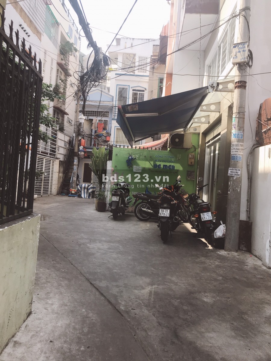 Ở và kinh doanh nhà Phan Đình Phùng, Phú Nhuận, trệt lửng 1 lầu- 8 triệu