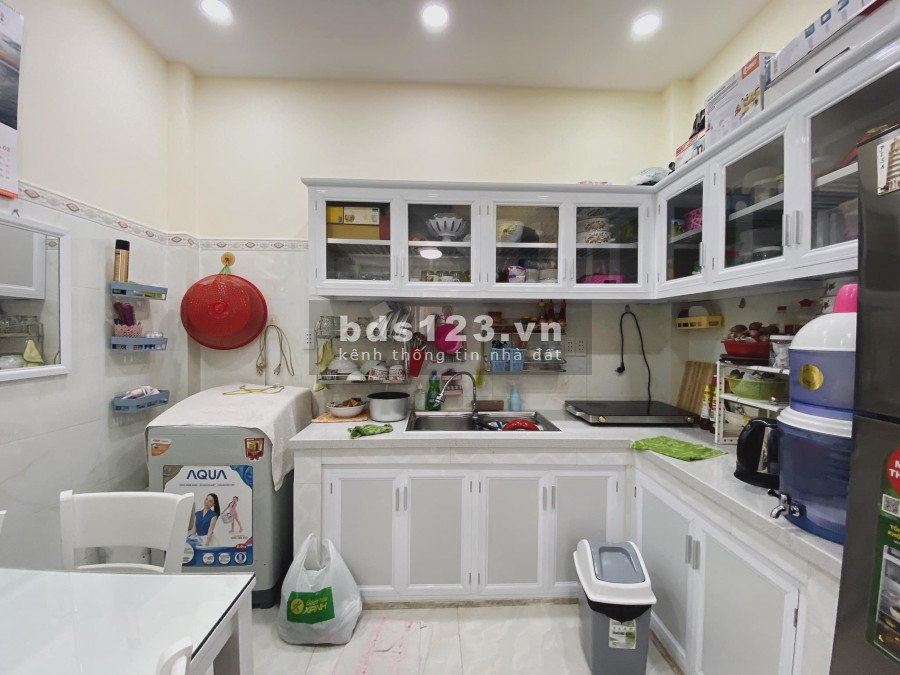 Nhà 2 lầu hẻm 6m Phú Thọ Hòa, Tân Phú, 5x13m, chỉ 5,7 tỷ, 0932678040
