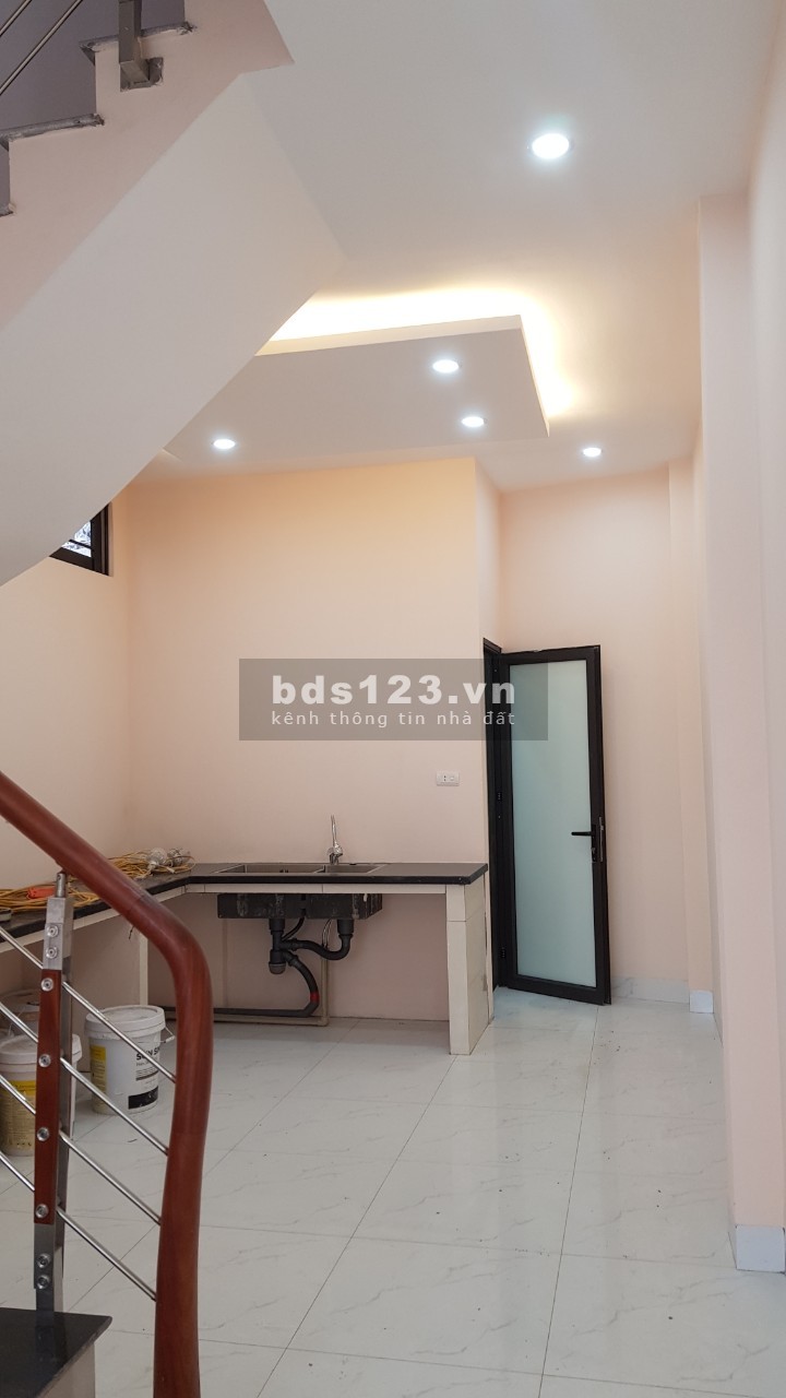Bán nhà Thanh Am, Thượng Thanh - 36m2 x 4T, quy hoạch sát đường lớn, giá 2.15 tỷ (có thương lượng)