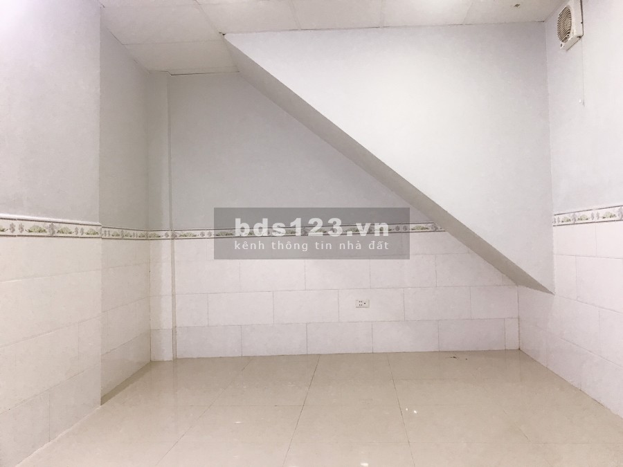 Nhà gần Hoàng Văn Thụ, Phú Nhuận, 6x12, trệt 1 lầu, sân thượng, 3PN- máy lạnh