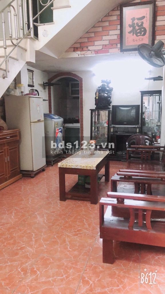 Cho thuê nhà 2,5 tầng 2 phòng ngủ tại ngõ 45 Thụy Phương, Bắc Từ Liêm, Hà Nội