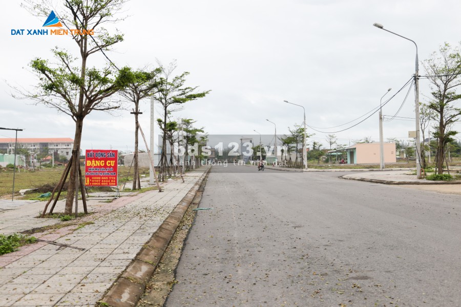 Cần bán lô đất ven biển Nam Đà Nẵng đã có sổ.