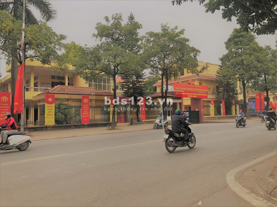 Độc nhất đất gần mặt phố Ngô Xuân Quảng Gia Lâm