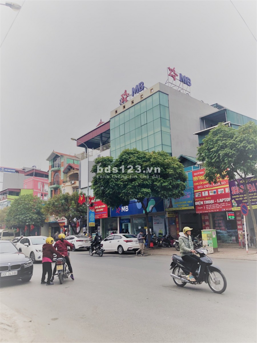 Độc nhất đất gần mặt phố Ngô Xuân Quảng Gia Lâm