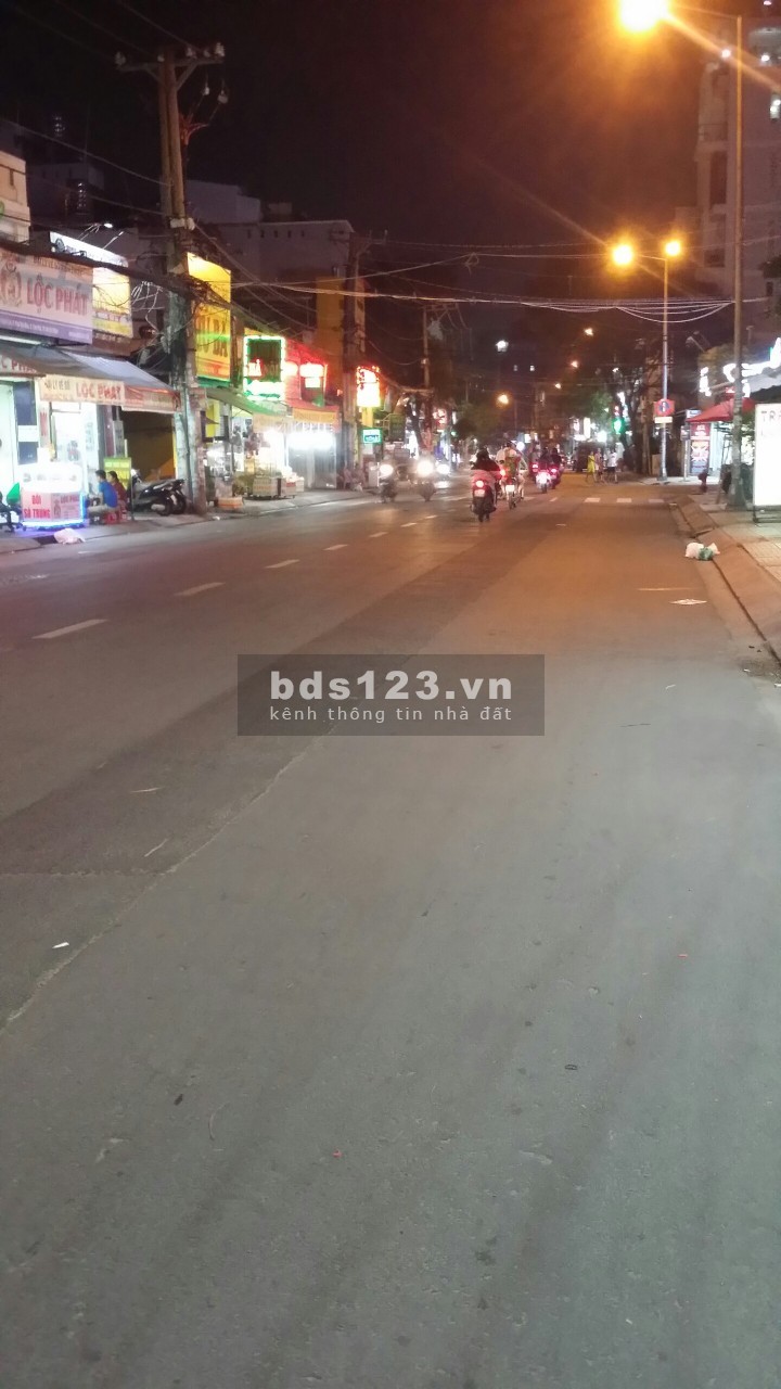 Siêu Phẩm căn góc Mặt Tiền Vườn Lài, Quận Tân Phú ( 5 x 18m2 ) 1 Lầu + 2PN Giá : 15 triệu/tháng
