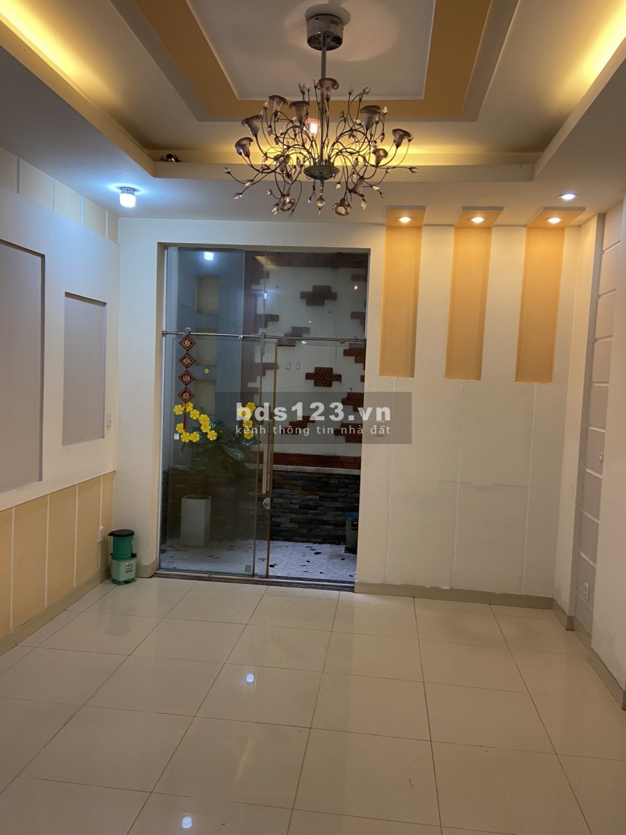 Nhà 4x20m 3Lầu 5Phòng hẻm xe Tải thông gần ĐH Văn Lang 20Tr/th TL