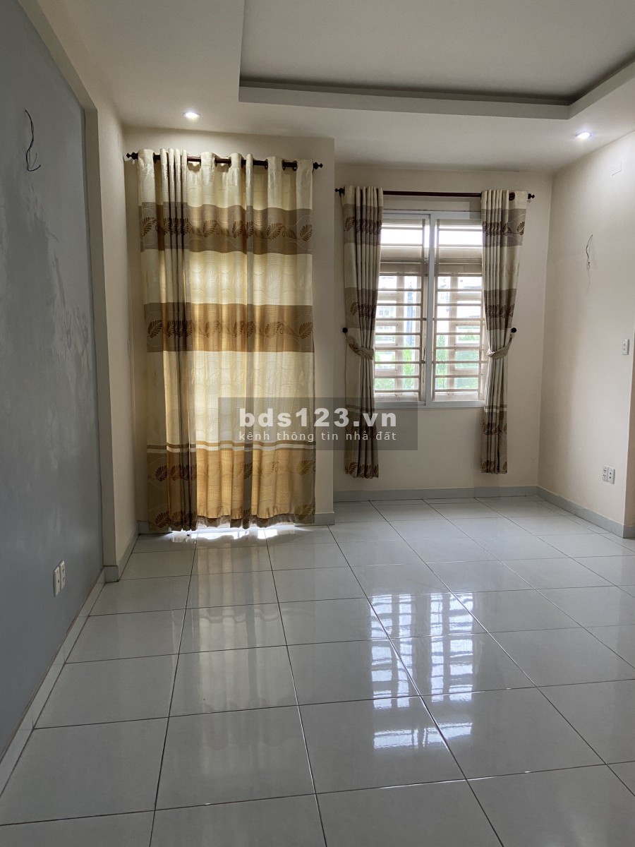 Nhà 4x20m 3Lầu 5Phòng hẻm xe Tải thông gần ĐH Văn Lang 20Tr/th TL