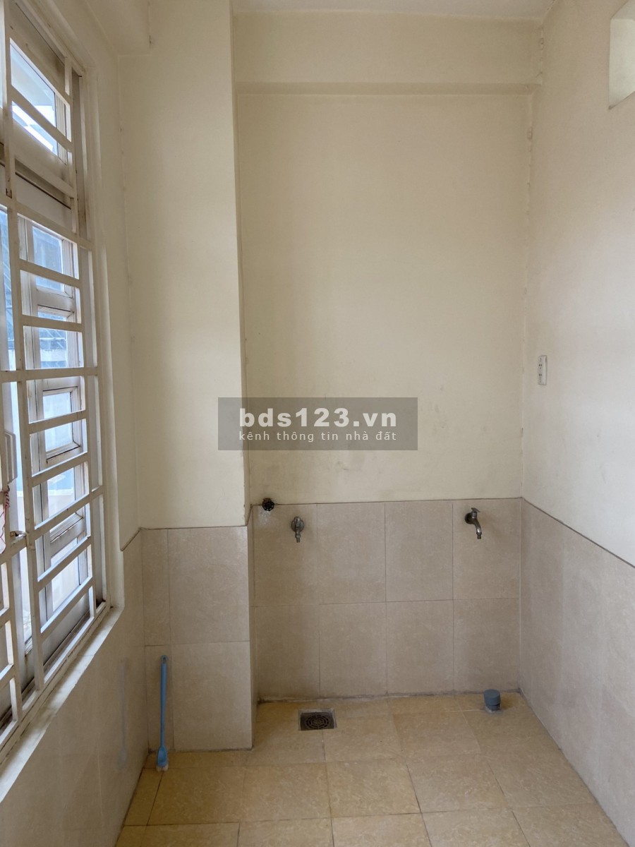 Nhà 4x20m 3Lầu 5Phòng hẻm xe Tải thông gần ĐH Văn Lang 20Tr/th TL