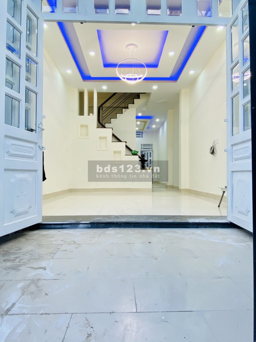 Bán nhà 2 LẦU trung tâm Đường 11, Phường Trường Thọ 5,35 tỷ- 51.6 m2