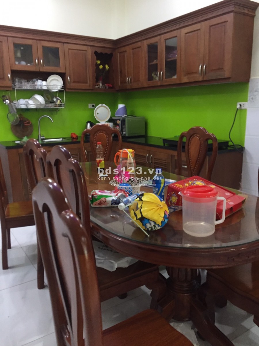 Bán nhà 1 trệt 2 lầu đường 38 phường Hiệp Bình Chánh quận Thủ Đức có sân để ô tô