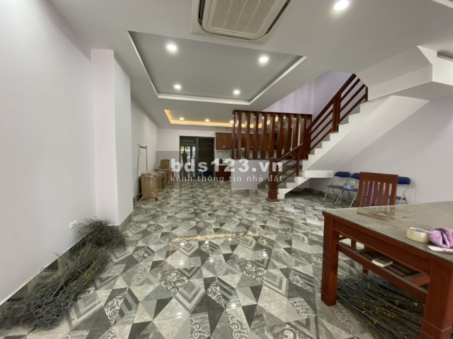 Văn phòng giá rẻ 6*20 hầm trệt 2 lầu sân thượng chỉ 30tr - hãy nhanh tay