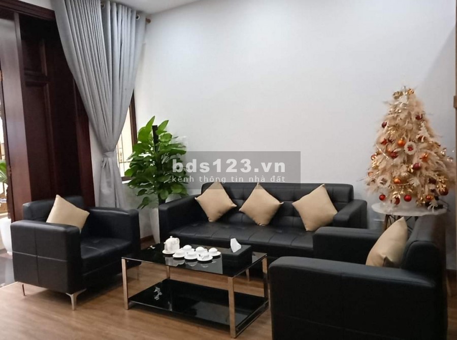 Biệt thự Đẳng Cấp Thượng Lưu CMT8 p15 Q10 95m 4 lầu 24ty