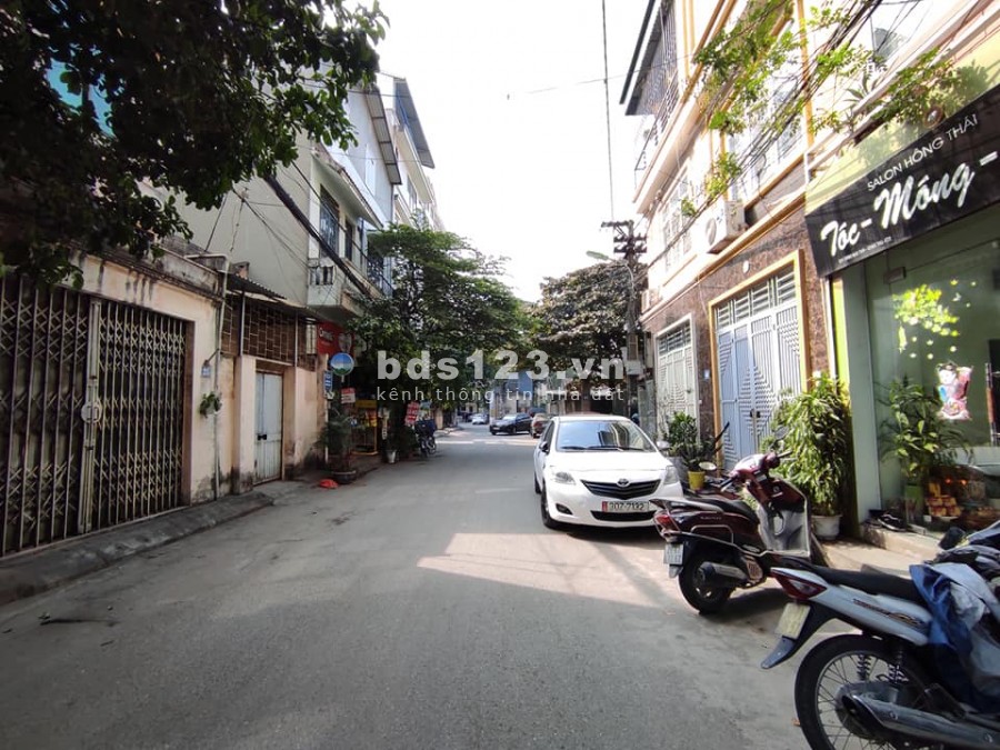 Khai Sơn - Ngọc Thụy, ô tô tránh, bán đất tặng nhà 150m, MT 7.5m, 11.9 tỷ