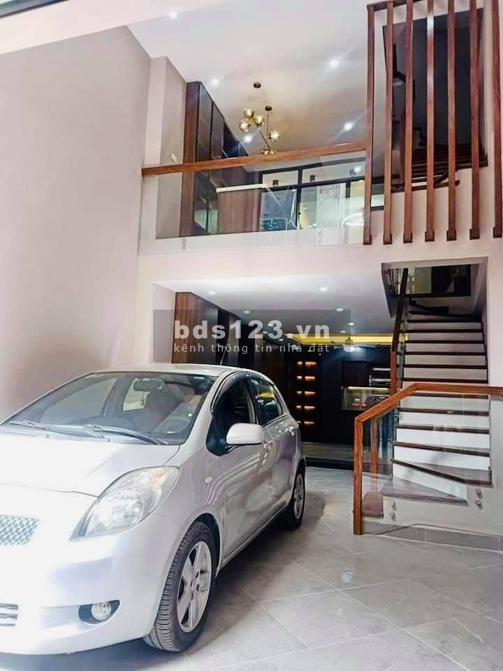 Ngọc Lâm Phố, Long Biên Quận, gara oto, 55mx5 tầng mới. Giá 6.45 tỷ gia lộc nhẹ