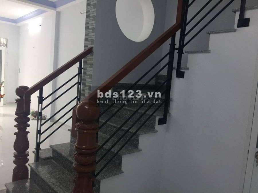 Nhà nguyên căn cho thuê, Quận 6, ngay công viên Phú Lâm, MỚI 100%, diện tích 4*20, vào ở ngay