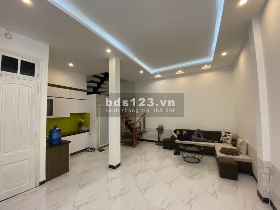 Bán nhà riêng mới 40m2 x 4 tầng, ngõ 302 Minh Khai