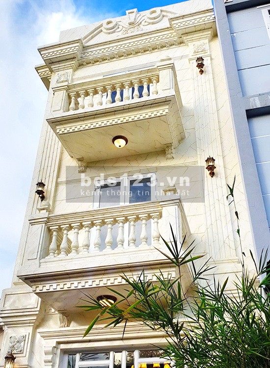 Biệt thự sân vườn HXH 1422 Huỳnh Tấn Phát, P.Phú Mỹ, Q7