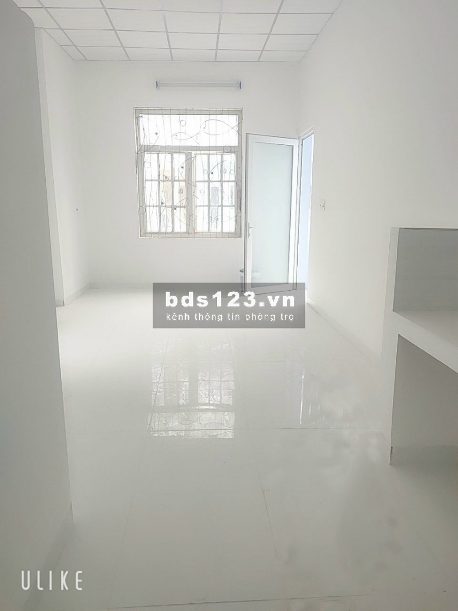 Cho Thuê Phòng MỚI XÂY Tân Sơn Nhì RỘNG 28m2, Có Gác, Máy lạnh, Giờ Tự Do