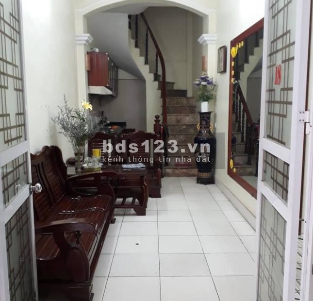 NHÀ ĐẸP TRUNG TÂM BÌNH THẠNH HẺM XE HƠI ĐỖ CỔNG 40M2 5.5 TỶ