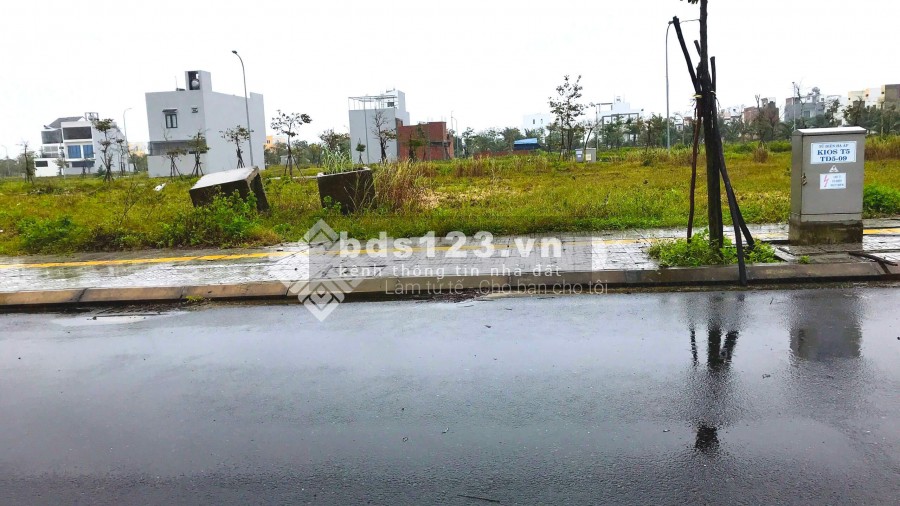 ĐẤT FPT CITY ĐÀ NẴNG 90M2 GIÁ TỐT