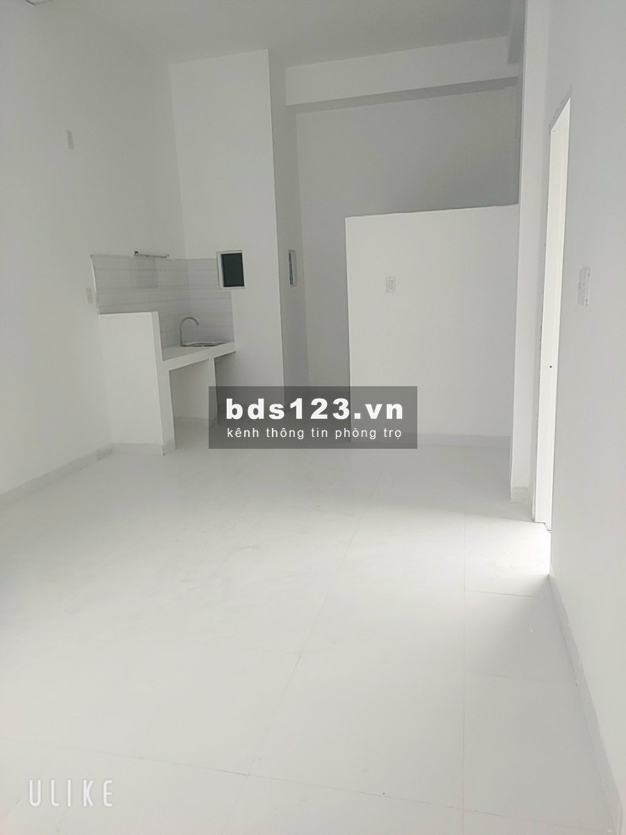 Cho Thuê Phòng MỚI XÂY Tân Sơn Nhì RỘNG 28m2, Có Gác, Máy lạnh, Giờ Tự Do