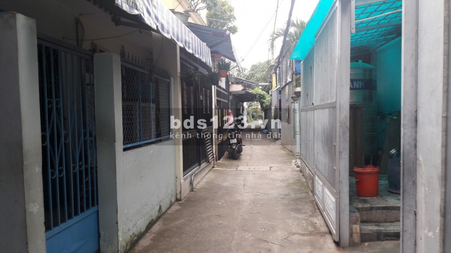 Bán nhà sát MT đường Huỳnh Tấn Phát hẻm 994 P. Tân Phú Q7