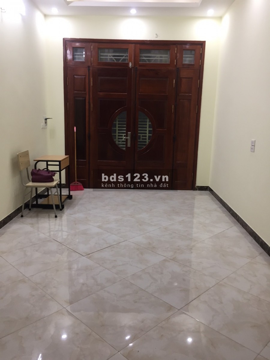 Bán nhà trong ngõ 26 Kim Hoa, ngay ngã tư Đại Cồ Việt - Bách Khoa