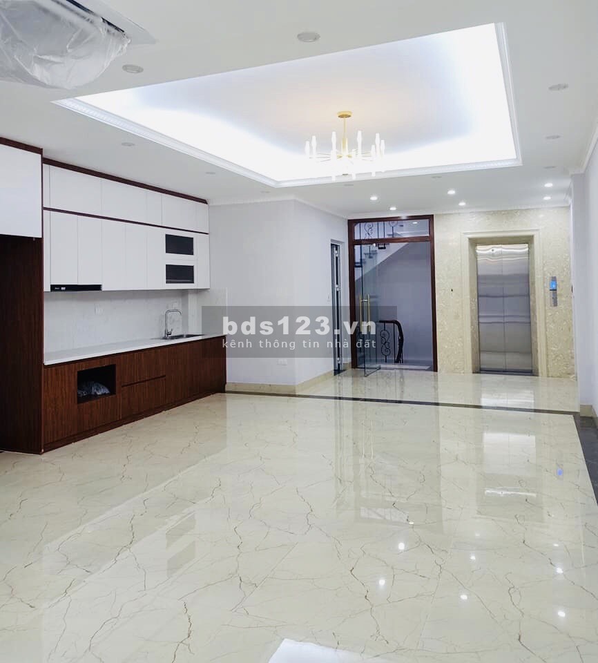 ĐẲNG CẤP PHÂN LÔ BUILDING 7 TẦNG THANG MÁY 90M2 MT 5.5M CẠNH KHU VIP TRUNG HÒA NHÂN CHÍNH VỈA HÈ OTO TRÁNH