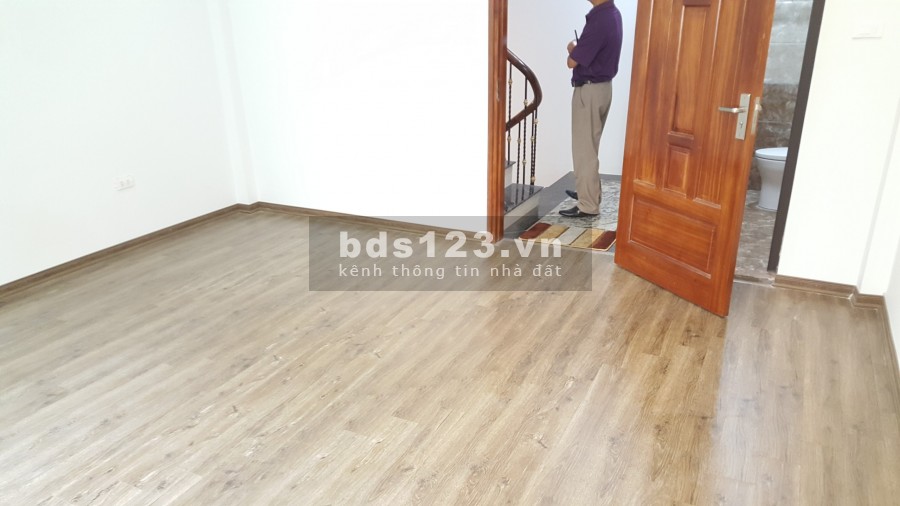 Bán nhà xây mới 34m2, 5 tầng ngõ 559 Kim Ngưu, kinh doanh nhỏ