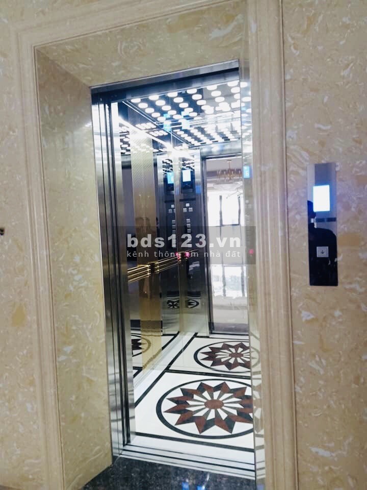 ĐẲNG CẤP PHÂN LÔ BUILDING 7 TẦNG THANG MÁY 90M2 MT 5.5M CẠNH KHU VIP TRUNG HÒA NHÂN CHÍNH VỈA HÈ OTO TRÁNH
