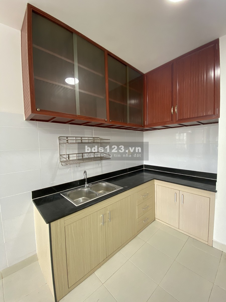 Bán chung cư Quang Thái 2PN 63m Sổ hồng cầm tay công chứng ngay