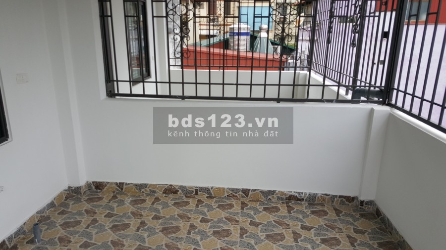 Bán nhà mới 42m2, 5 tầng phố Bạch Đằng, cạnh KĐT Đầm Trấu