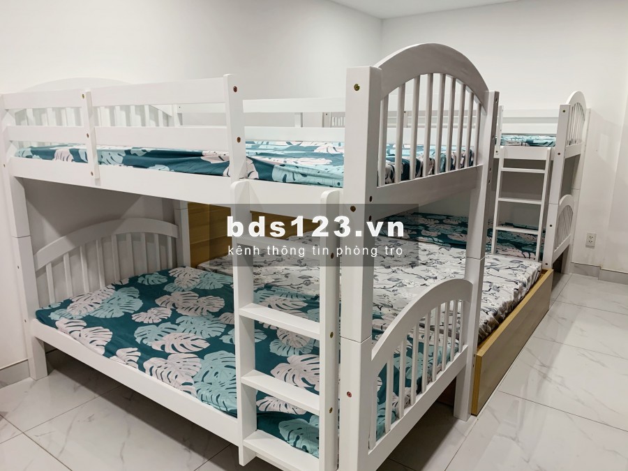 Ở ghép kí túc xá ktx Jen’s House