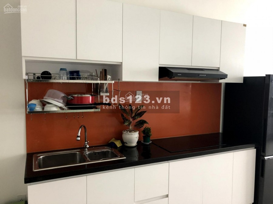 Chủ chưa sử dụng nên cần cho thuê căn hộ 61m2, view thoáng, cc 9 View Apartment, giá 6 triệu/tháng